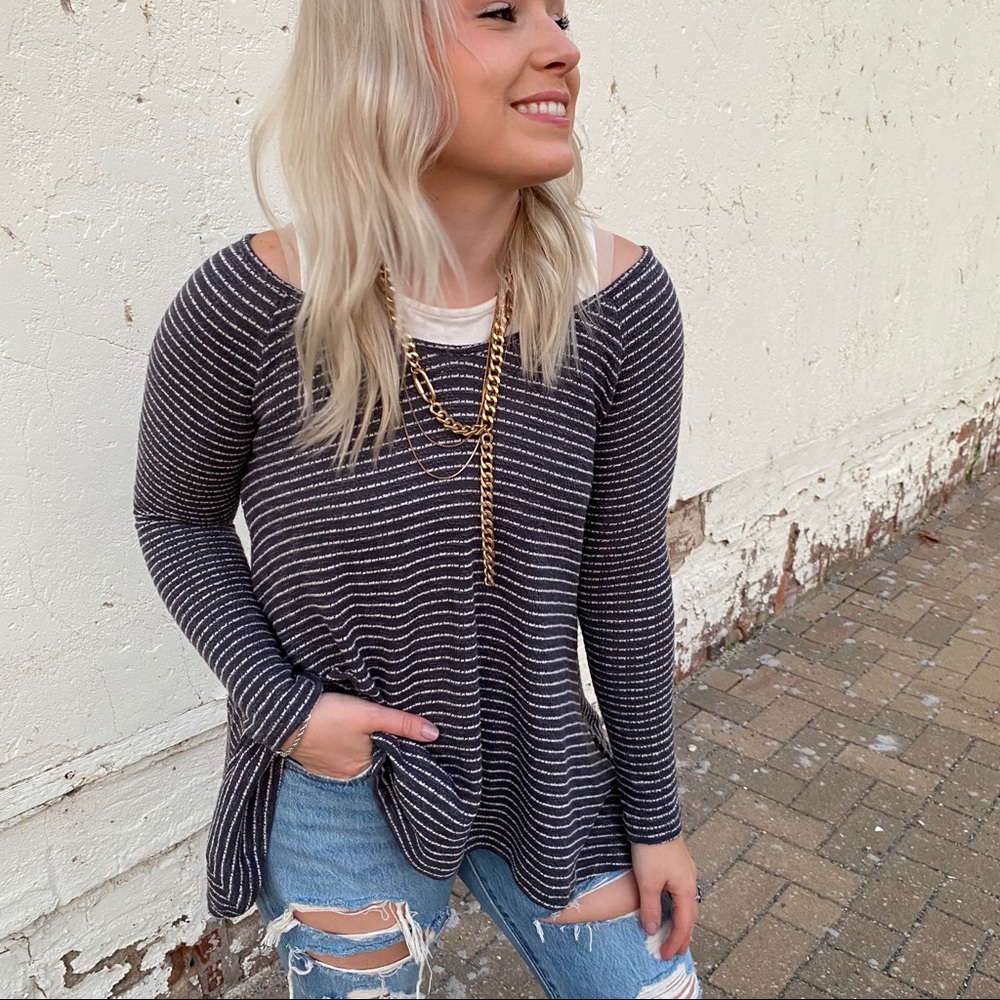 She + Sky Basic Long Sleeve Thermal - image 4